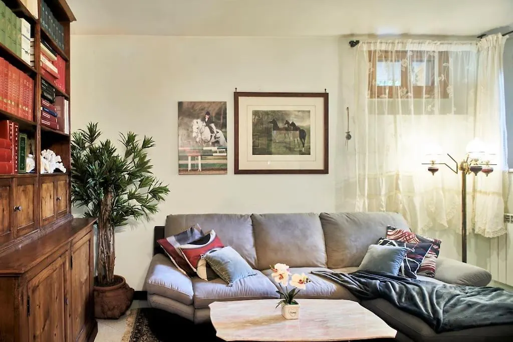 Elegant Apartment Siena Italy