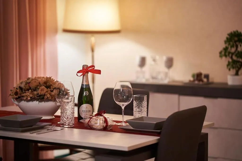 Elegant Apartment Siena